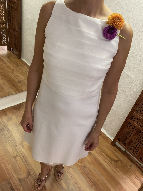 Kleid aus Baumwollsatin